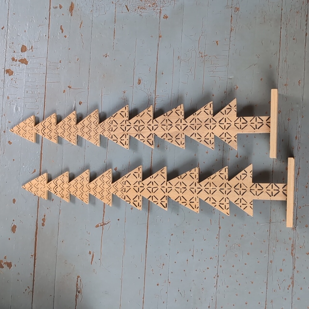Simple wooden pine tree Christmas decor